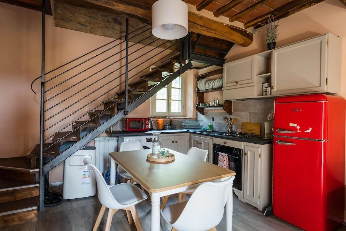 The Ali Di Cami Apartment Lucca Italy